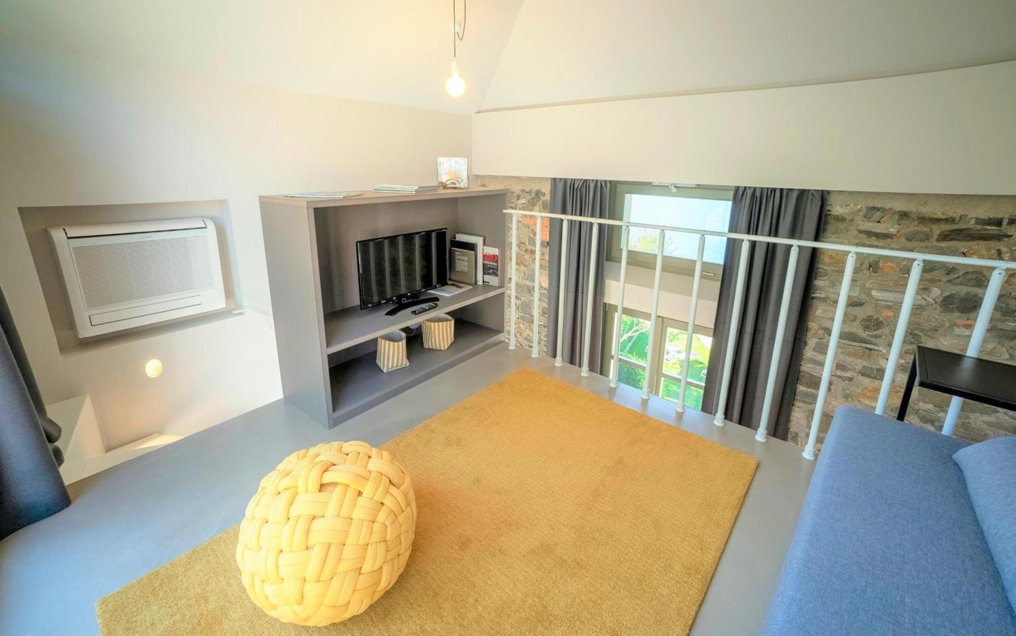 Bifora65 Flats And Garden - Lakeview Apartment Orta San Giulio Exterior photo
